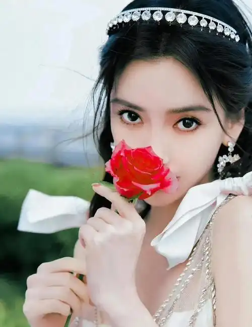 杨颖美图赏析千娇百媚生