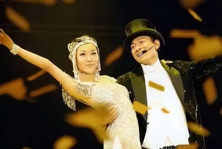 回顾一生只为刘德华伴舞赖文慧堪称华仔红颜知己41岁还未嫁人