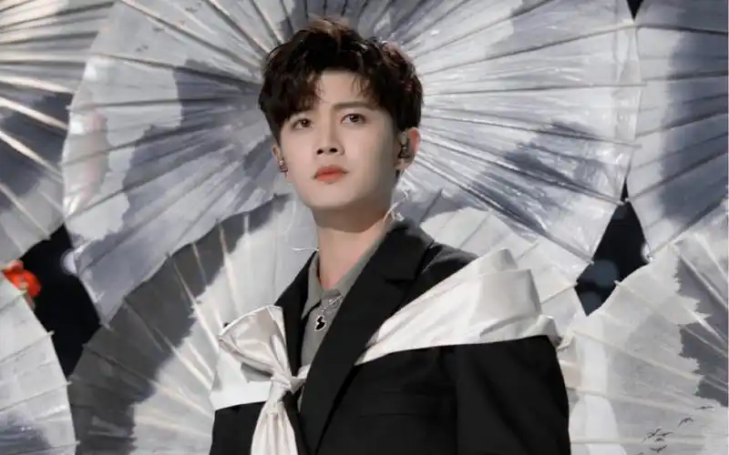 任嘉伦谪仙本仙下凡