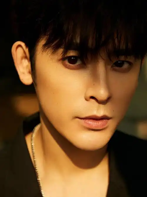 李欣泽超帅写真图片