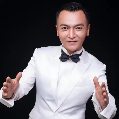 歌手江东npmh头像