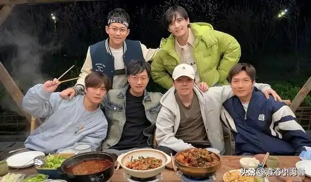 央视元宵晚会阵容公布看了到场明星网友泪目有他在收视稳了