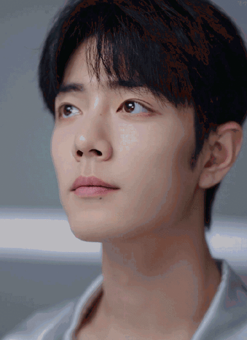 肖战居家感限定#是会嘟嘟嘴的肖战啊!