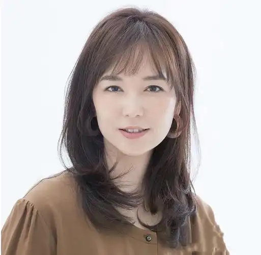 50多岁剪什么发型好看,适合五十多岁的女人的发型