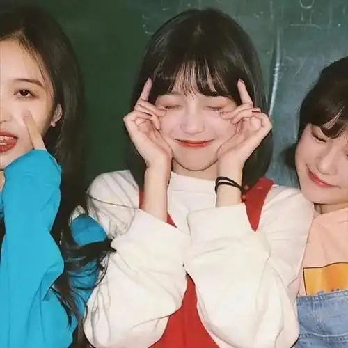 独一无二的三人闺蜜头像,王姓独一无二的头像(超赞三人闺蜜头像)