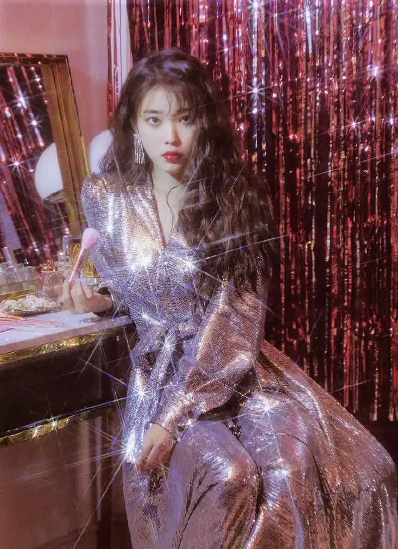 iu李知恩港风复古性感写真图片712