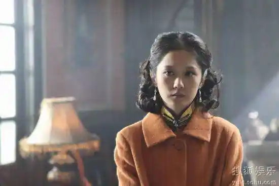 图:电视剧《铁面歌女》剧照 64