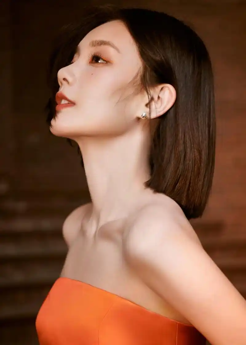 李一桐高清壁纸头像(二十五)[心]