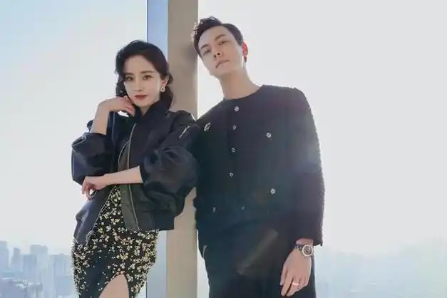 惊不惊喜意不意外杨幂陈伟霆官宣啦爱情照亮娱乐圈