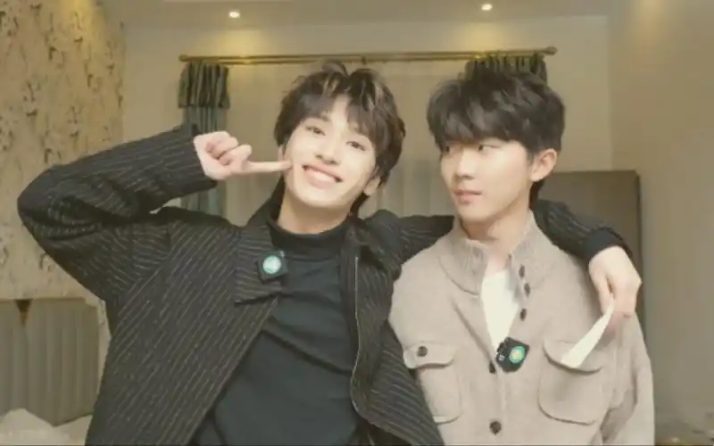 【马嘉祺 严浩翔】叮90你触发了我的撒娇开关