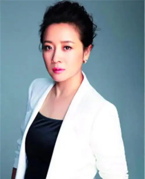 一个快被遗忘的女明星曾被称为四大青衣之一今50岁容光焕发