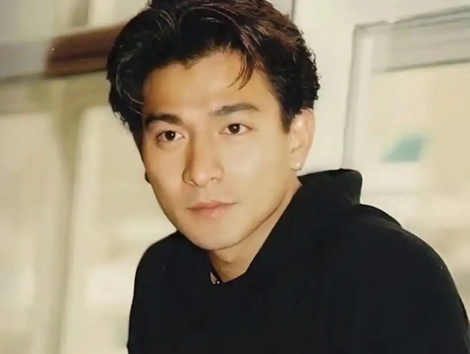 刘德华:20岁出道,40年过去了,他凭什么还这么火插图6