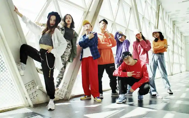 i舞社icrew2019成都海骏达城舞动青春高校街舞团队齐舞比赛冠军电子