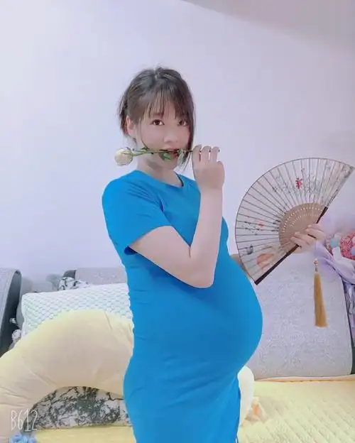 双胎32周肚子越来越大了