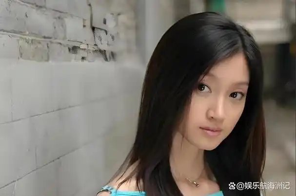 她是最干净的女演员,15年来一直没有红,可她的丈夫却