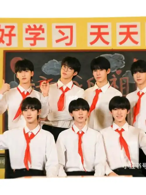 闪光灯的背面少年仍是少年