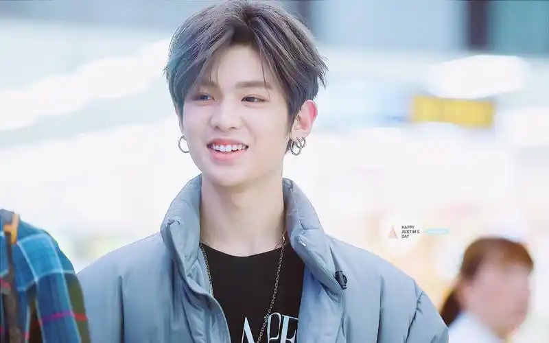 【justin黄明昊】"姐姐~我是世最甜吗?