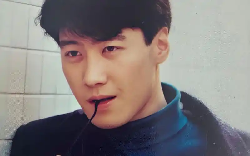 黎明leon-1995红格子黎(太帅)发起看书热潮-在北京学习音乐知识