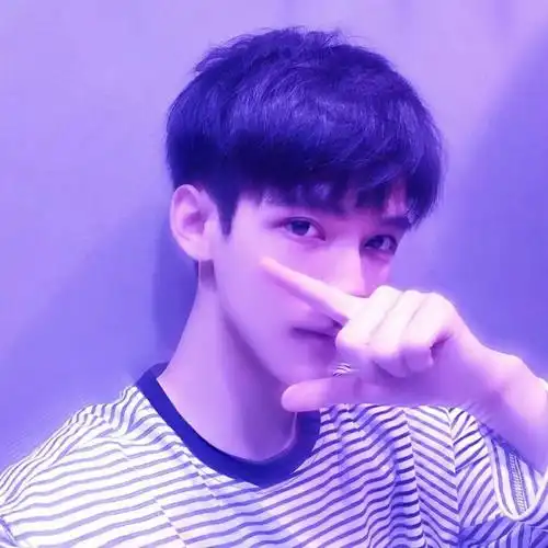 紫色头像超帅超酷超甜的头像男生女生看过来