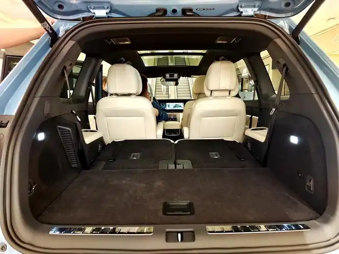 档次感更强 实拍2021款理想one 涨价依然香