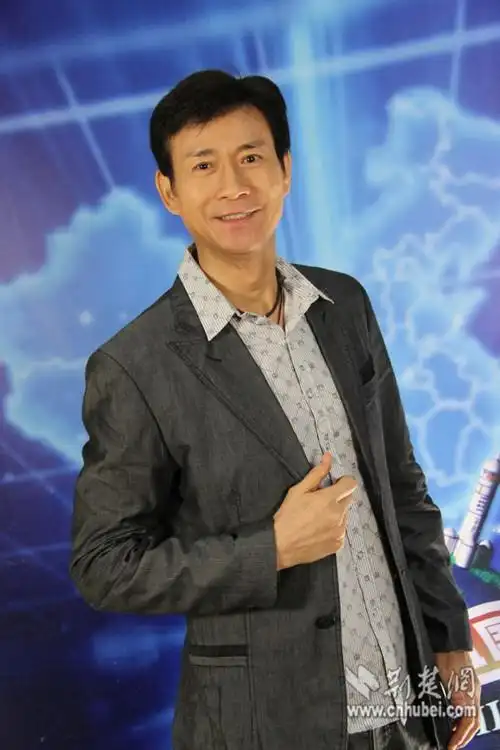 郑少秋作客《我爱我的祖国》 自称当爸爸不及格