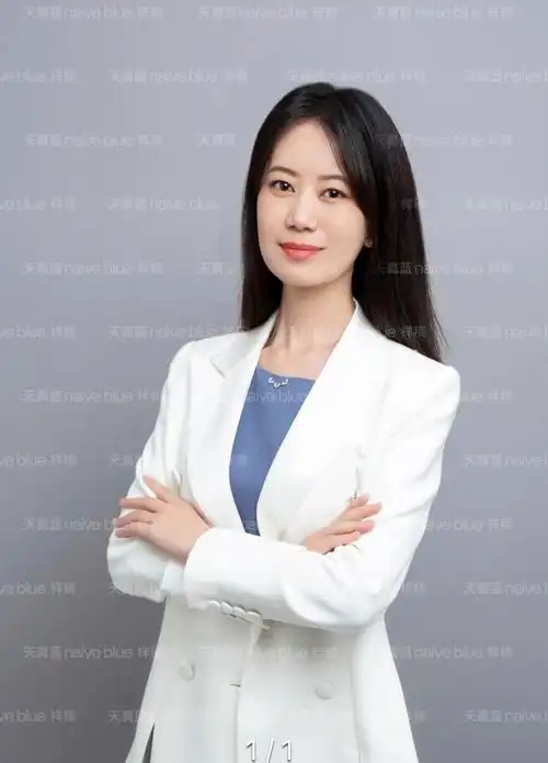 让客户不要再因为我年轻而有偏见#律师  #天真蓝  #职业形象照