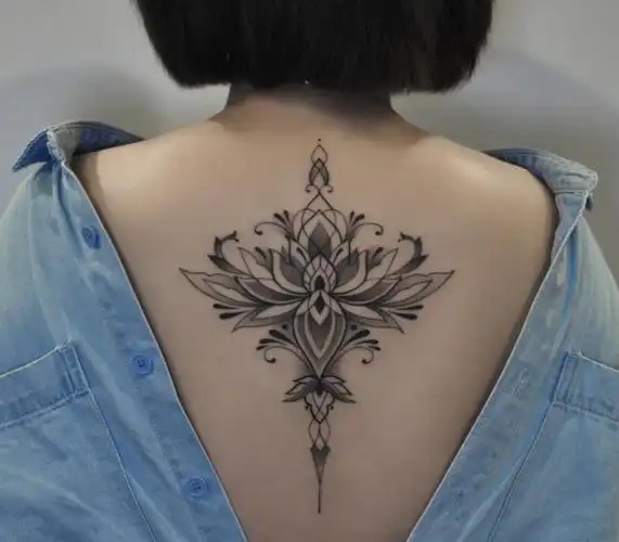 最新莲花纹身图案大全10