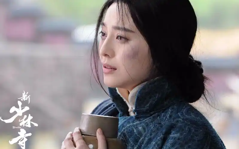 2012登陆之日范冰冰cut