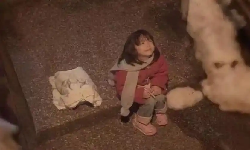 再后来,燕志云虐待苏丽的事情被更多人知道,此时的她沦为邻里之间指责