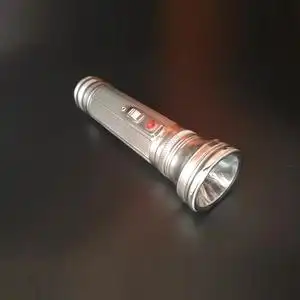 2节1号电池手电筒