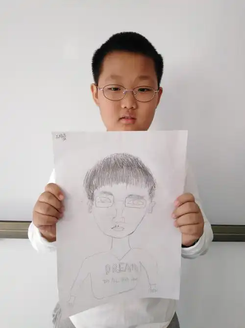 《画人像》作品展——五年二班