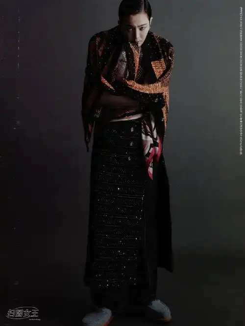 权志龙elle七月刊封面