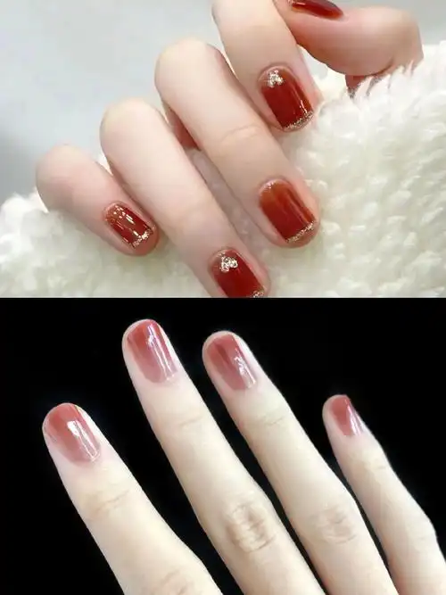 秋冬最适合跳色美甲.简单干净显手白#美甲 #美出高级感 #短 - 抖音