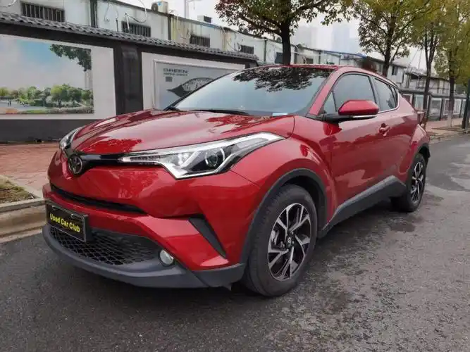 到店2020年5月丰田chr,电动坐椅,天窗,自适应巡航,道路预警