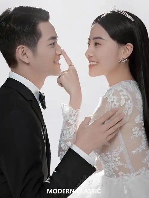 必拍的婚纱照风格极简婚纱照原来这么好看