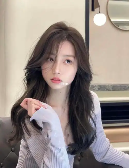 韩系2022新发型韩式气垫烫,温柔浪漫卷发十今年最流行的中长发c十s卷