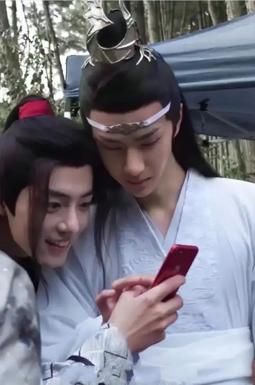 9015王一博肖战顺顺利利平平安安#博君一肖 #王一博肖战 - 抖音