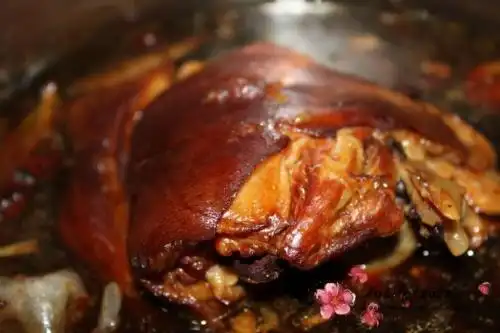 高压锅如何炖肘子