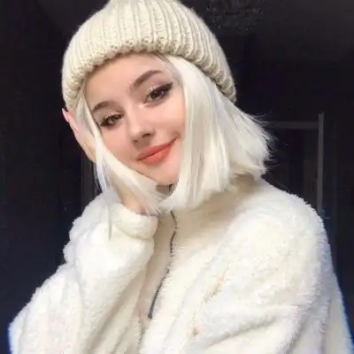 祁安辞:ins风个性欧美范女生高清头像