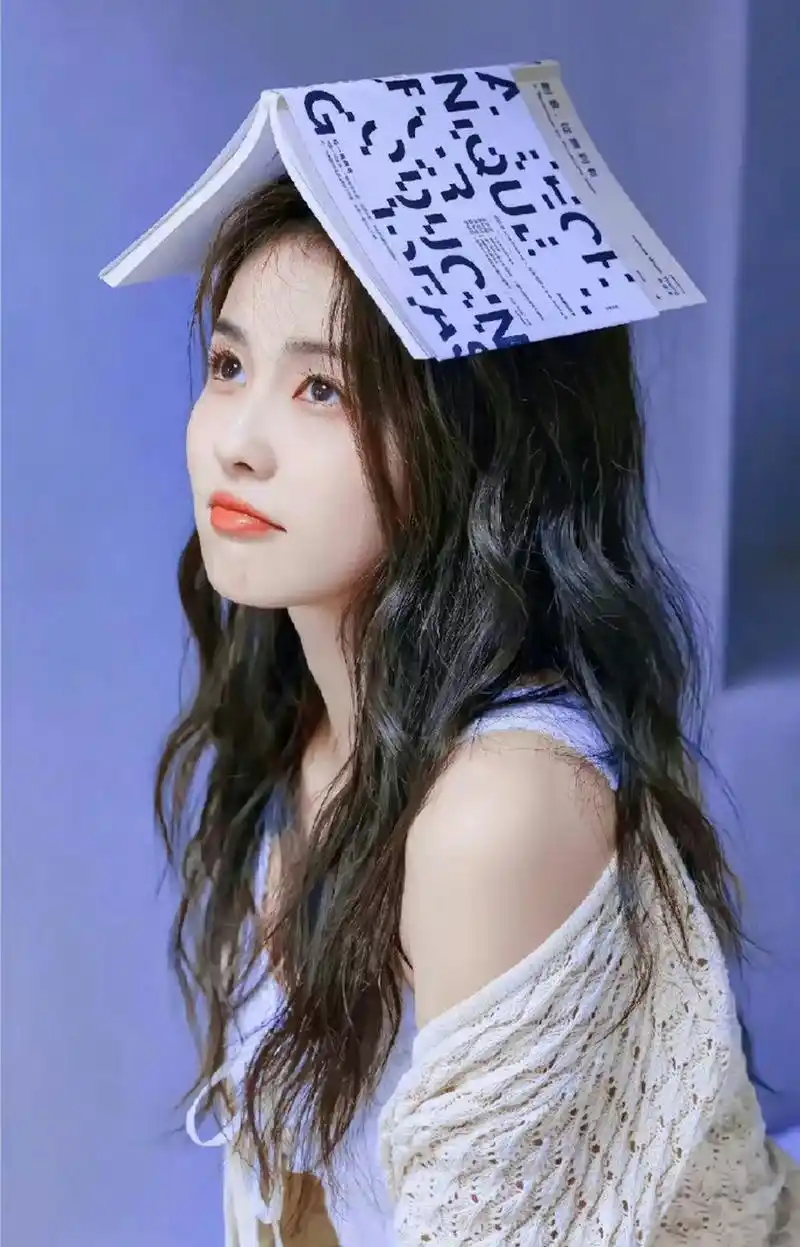 从这些照片来看还是很小清新的. #白鹿