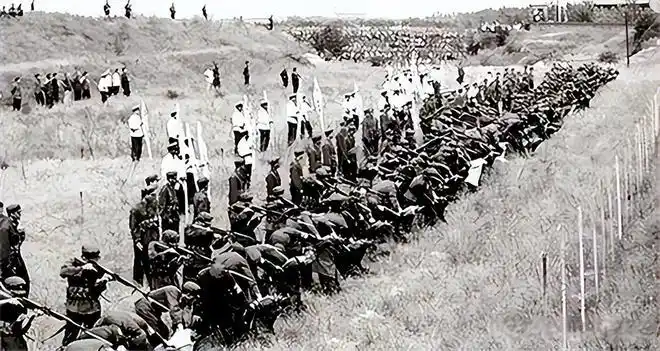 1983年全国严打第一枪唐山大地震后欺男霸女50人一次性枪决