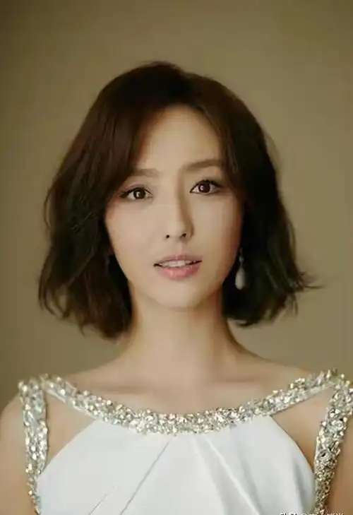 佟丽娅首聊离婚后现状感叹我要把7岁儿子从姥姥家接到身边