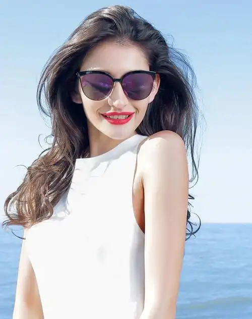 暴龙bolon眼镜专场安妮海瑟薇广告款摩登优雅系列猫眼高清偏光太阳镜