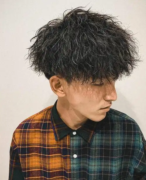 渣男锡纸烫发型推荐