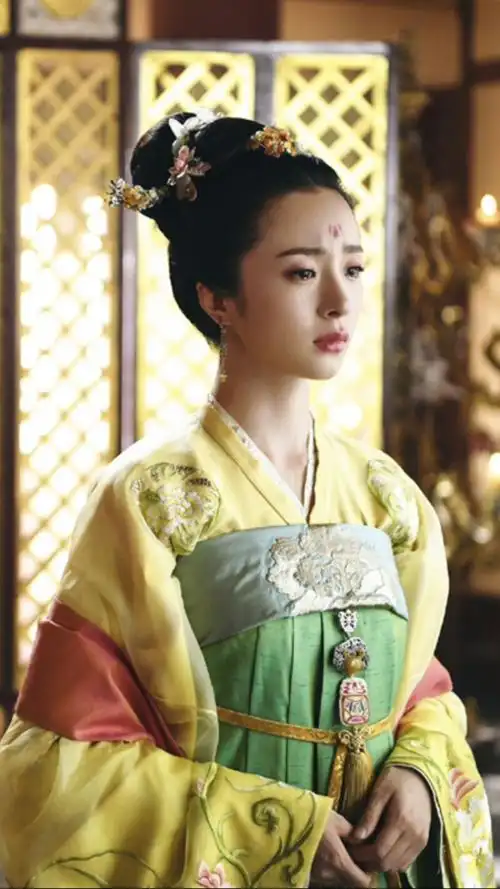 柜中美人黄轻风胡冰卿