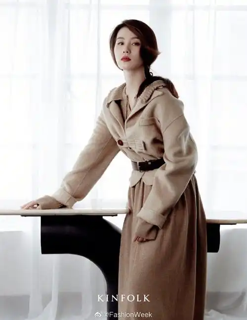 刘诗诗 x kinfolk|2021秋季刊封面内页大片公开,温柔大方气质出众.