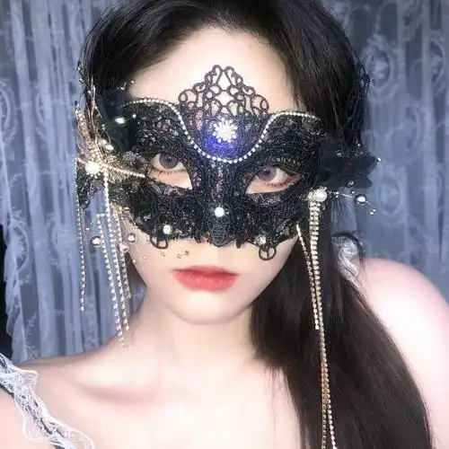 万代【抖音爆火】面具半脸下男女 面具酷蒙面歌王纱遮播变装神秘男二