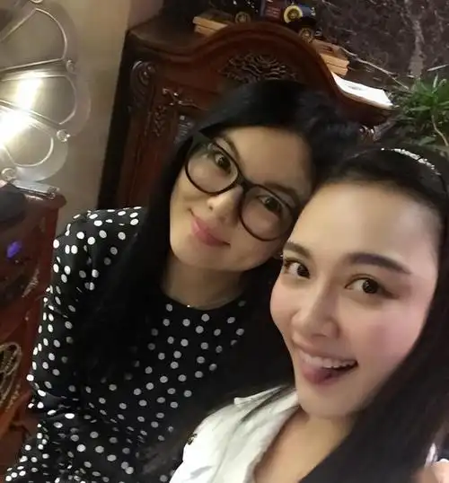 高端玩家孙骁骁绿茶味十足大半个娱乐圈男星都是她的备胎