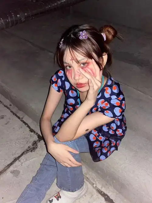 万圣节可爱的女鬼小姐姐一枚吖