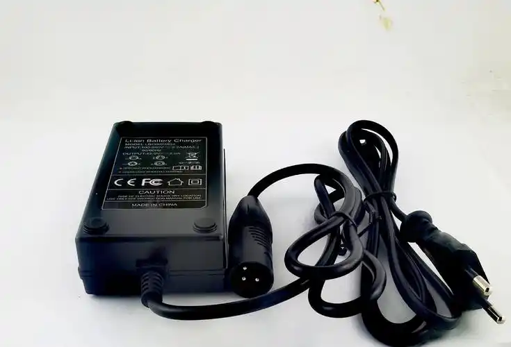 liitokala 10s 13s 36v 48v电动自行车用锂离子充电器卡农头